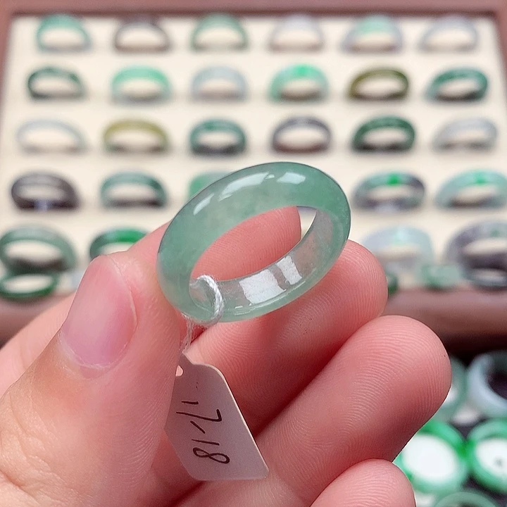 翡翠戒指未镶嵌17-18号