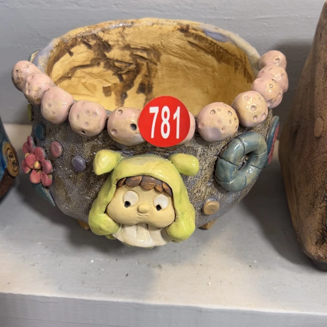 781 号陶然花盆厂家直销