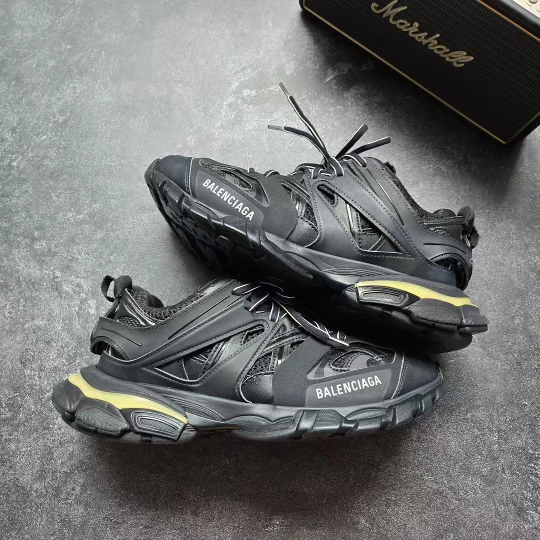 95新 Balenciaga/巴黎世家 40码TRACK LED 黑 鞋 灯光功能完好