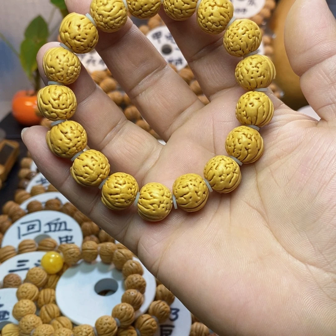 【闪购商品】宋*桃核雕刻手串手链