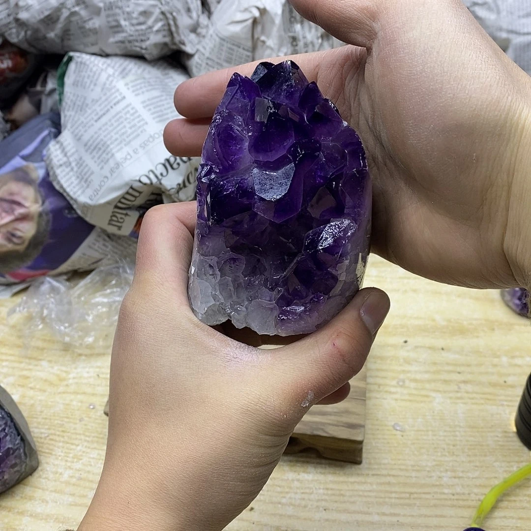 未镶嵌水晶珠宝半成品