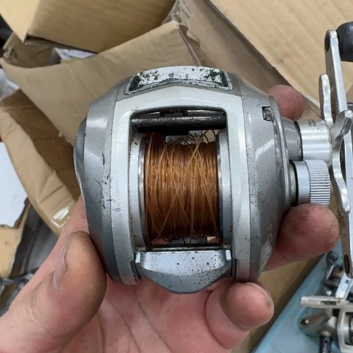 碳素1.8m以下深*。鱼竿钓鱼竿88899000