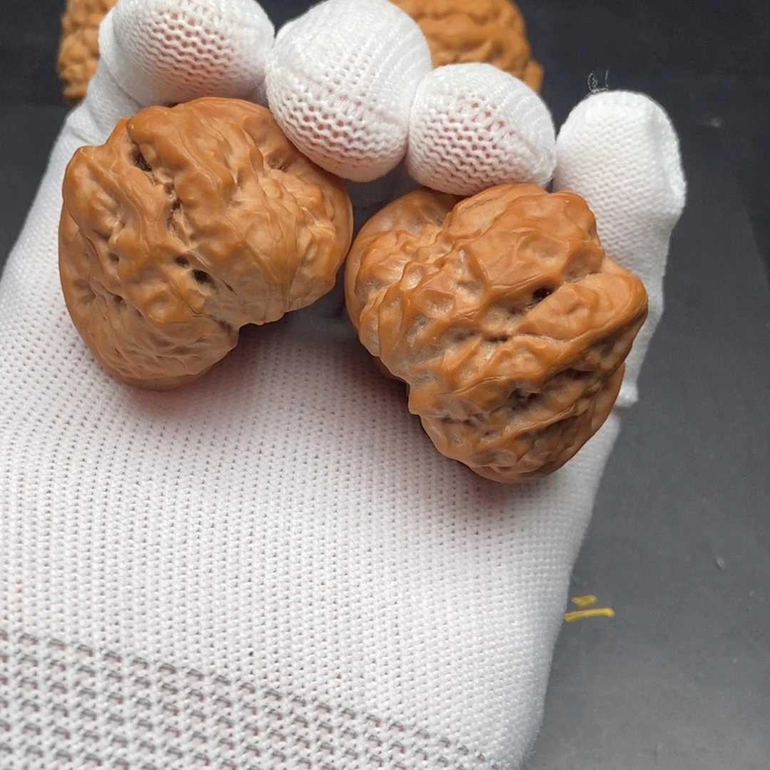 文玩核桃把件蛤蟆头