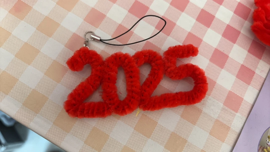 手工扭扭棒2025挂件成品（定制颜色联系客服）