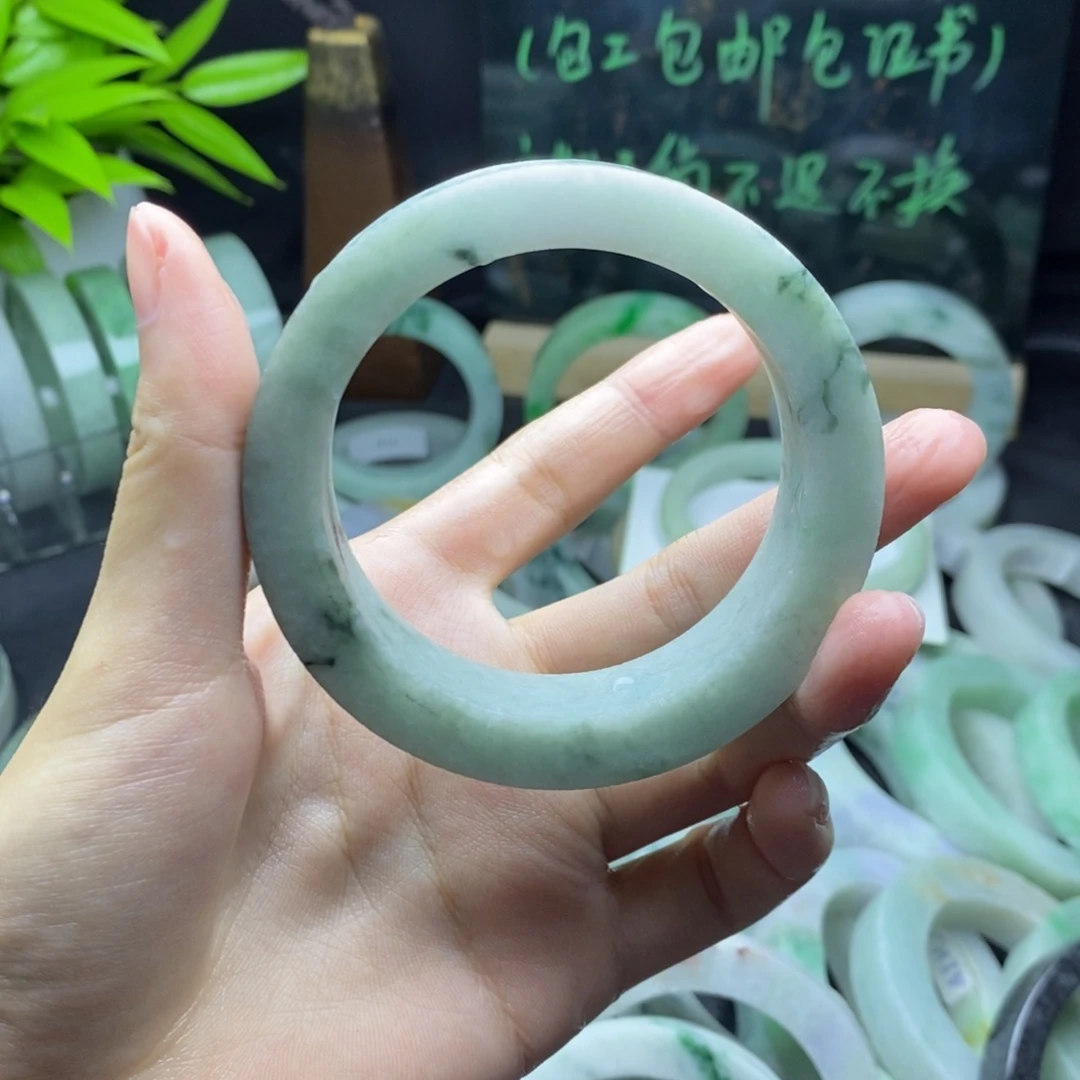笨***姐定制翡翠手镯未镶嵌