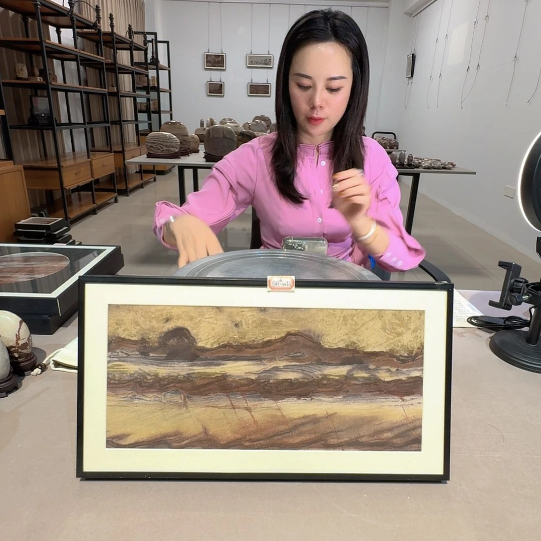 36×19 长江画面石板画