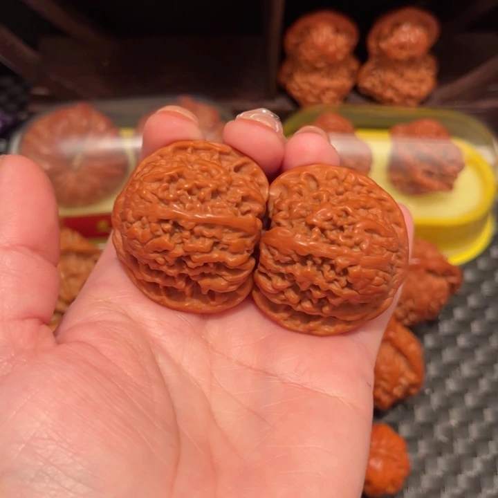 文玩核桃把件叁***柒满天星