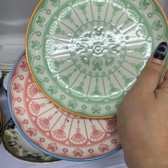 ****鱼金葡萄瓷器欢迎您