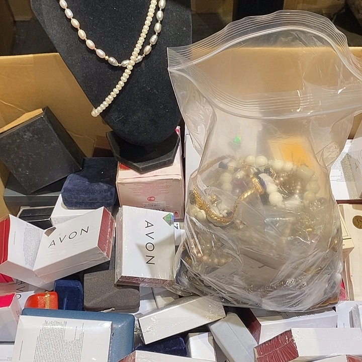 《***》中古香水沐浴露持久留香