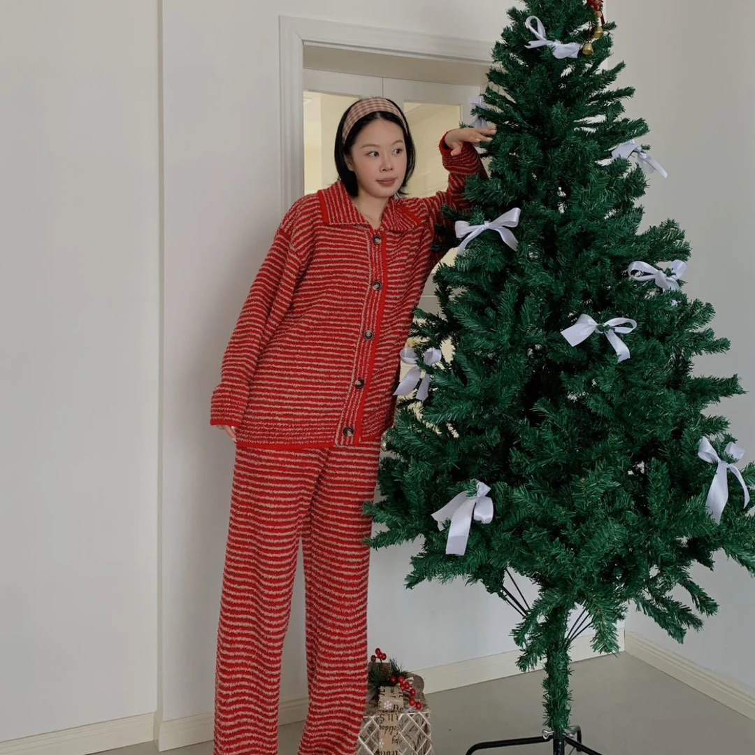 恩熙·新款半边绒条纹加厚保暖圆领女士家居服睡衣套装25211