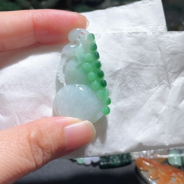 颈饰未镶嵌翡翠天