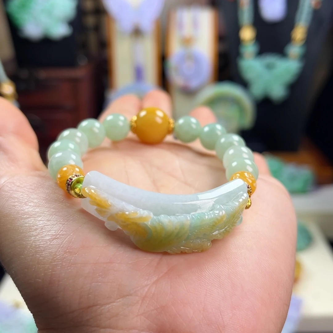 钱***7翡翠未镶嵌颈饰天然翡翠手链