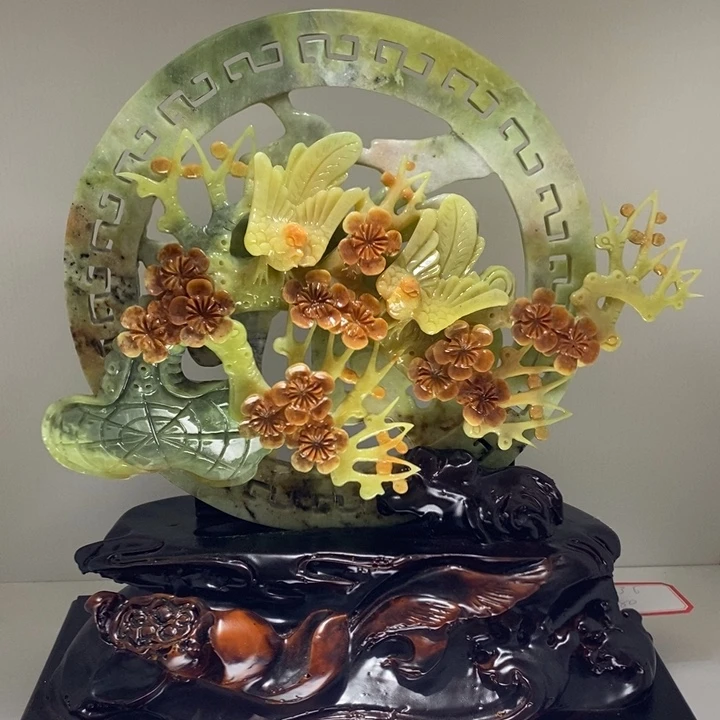 未镶嵌蛇纹石玉（覆膜）珠宝奇石