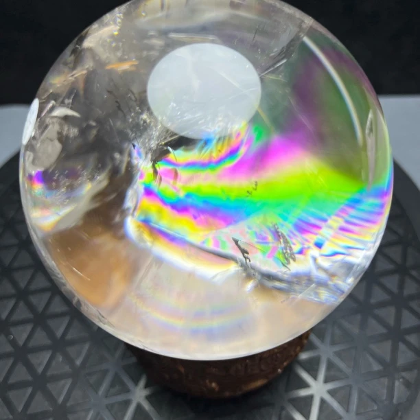 天然彩虹白水晶球办公客厅玄关装饰招财消磁水晶