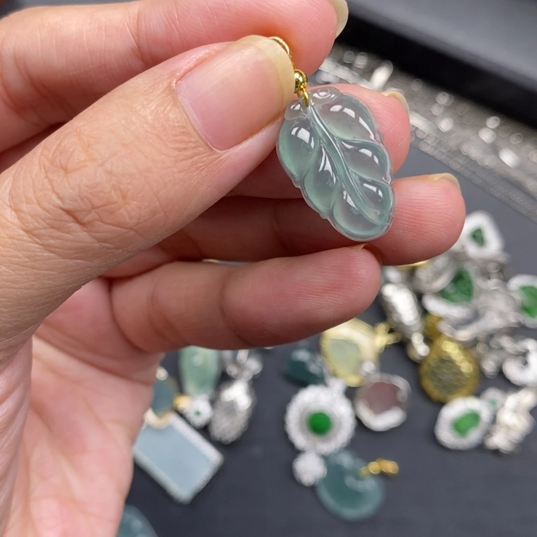 未镶嵌挂件翡翠翡翠