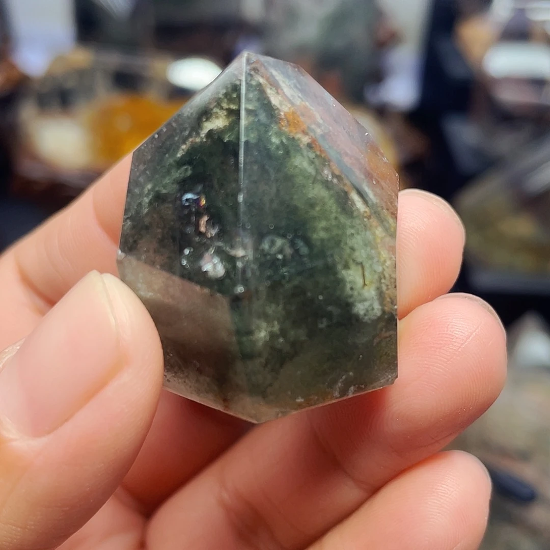 未镶嵌水晶大型摆件（非配饰）