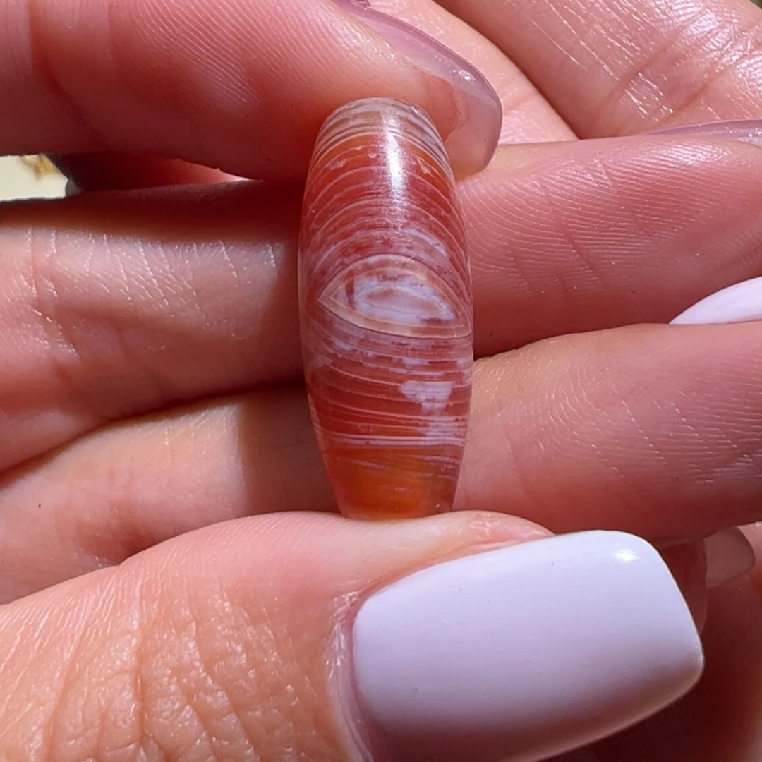 毕***力玛瑙/玉髓未镶嵌颈饰