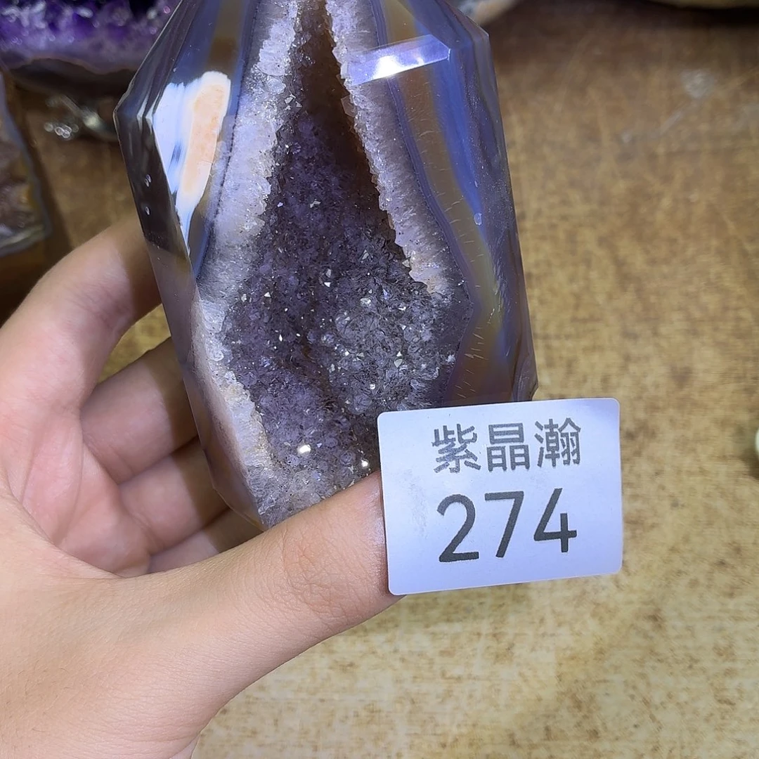 未镶嵌水晶大型摆件（非配饰）