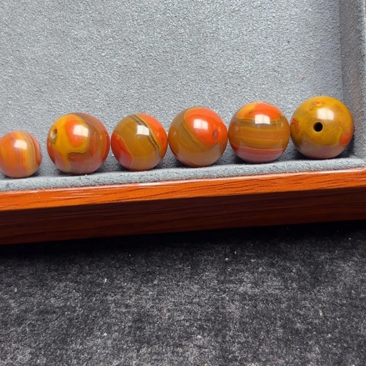 泰***然玛瑙/玉髓未镶嵌玛瑙