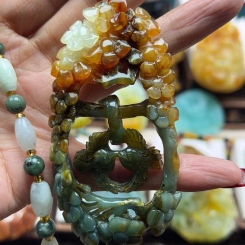 岫玉挂件未镶嵌挂件