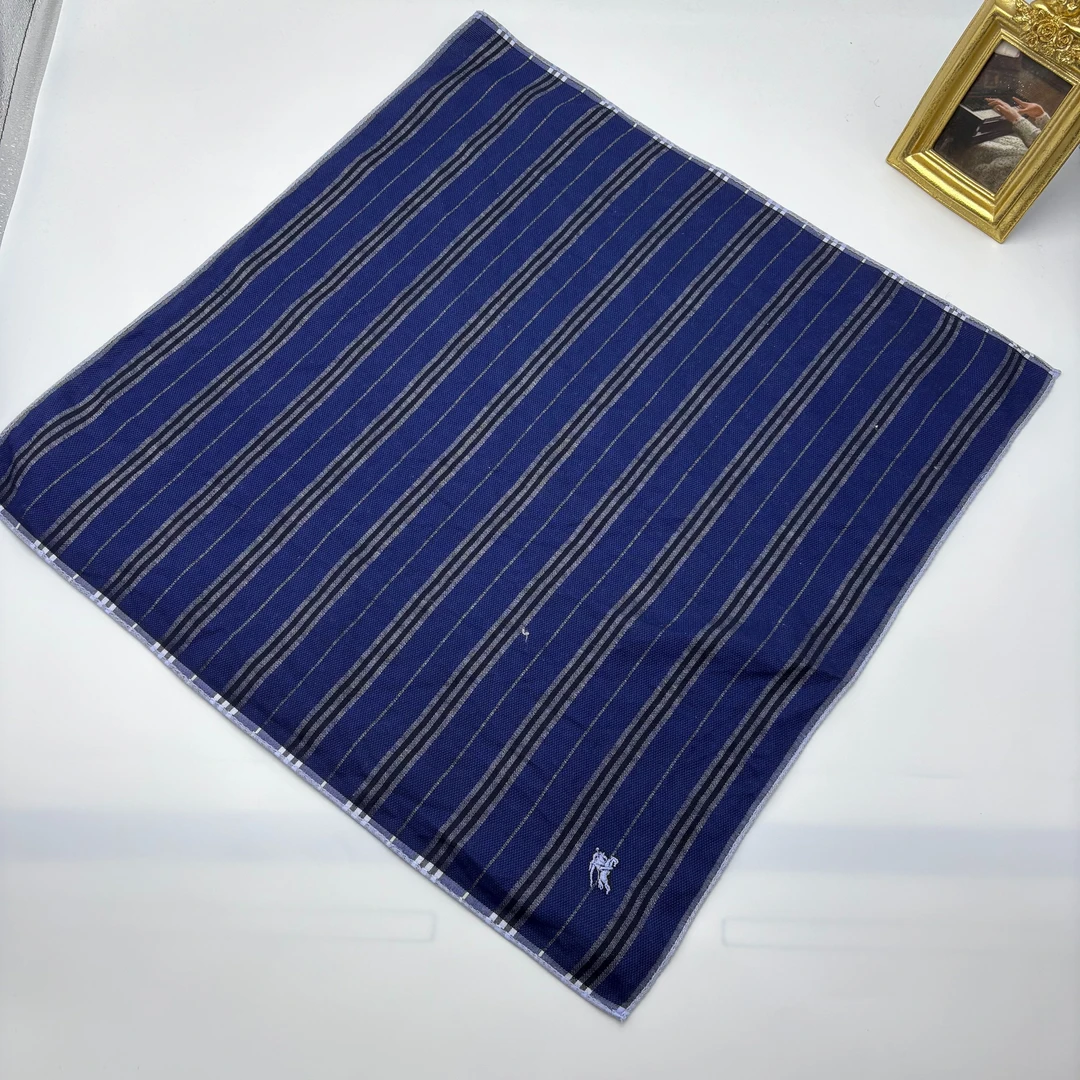 95新 BURBERRY/博柏利 海囤/巴宝莉/丝巾/yy10340