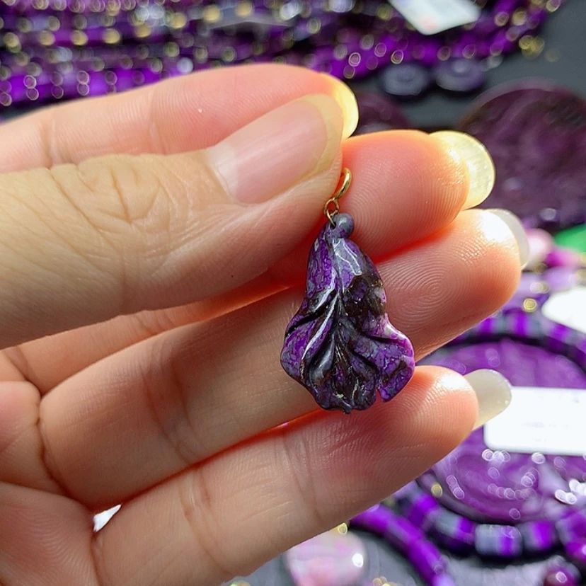 【闪购商品】苏纪石（舒俱来）18K金镶嵌吊坠赠链不**称