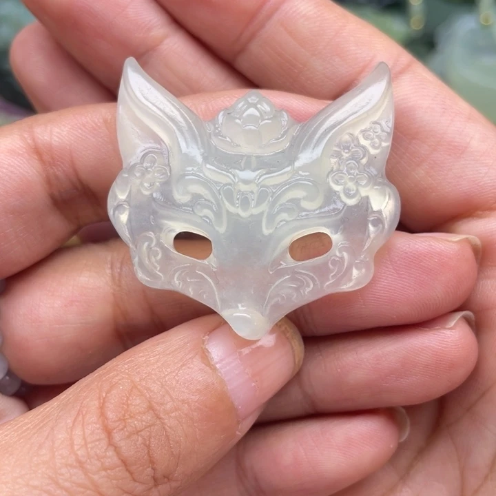 蛇纹石玉未镶嵌吊坠