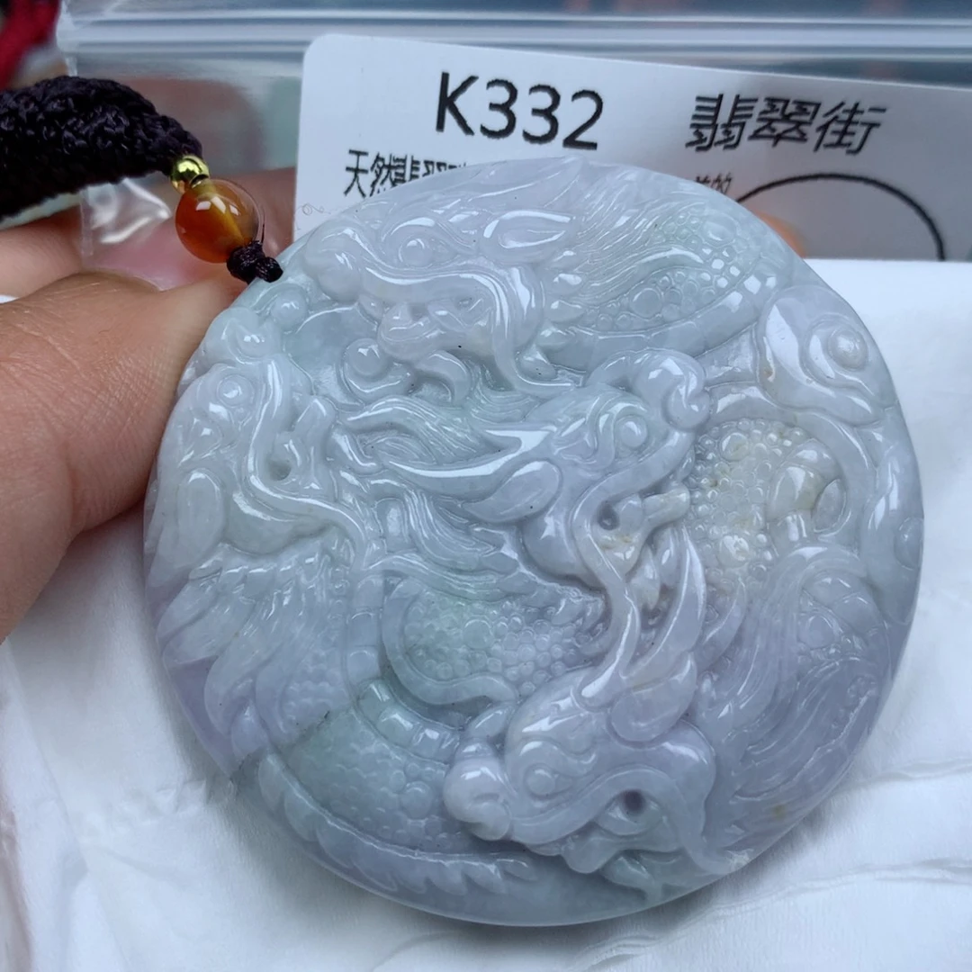 翡翠颈饰未镶嵌牌子