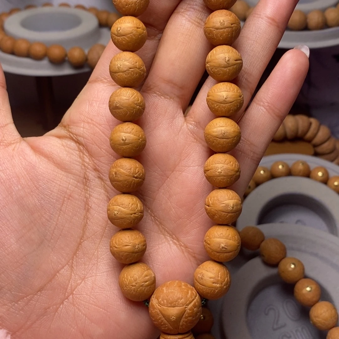 凤眼菩提吊坠手串