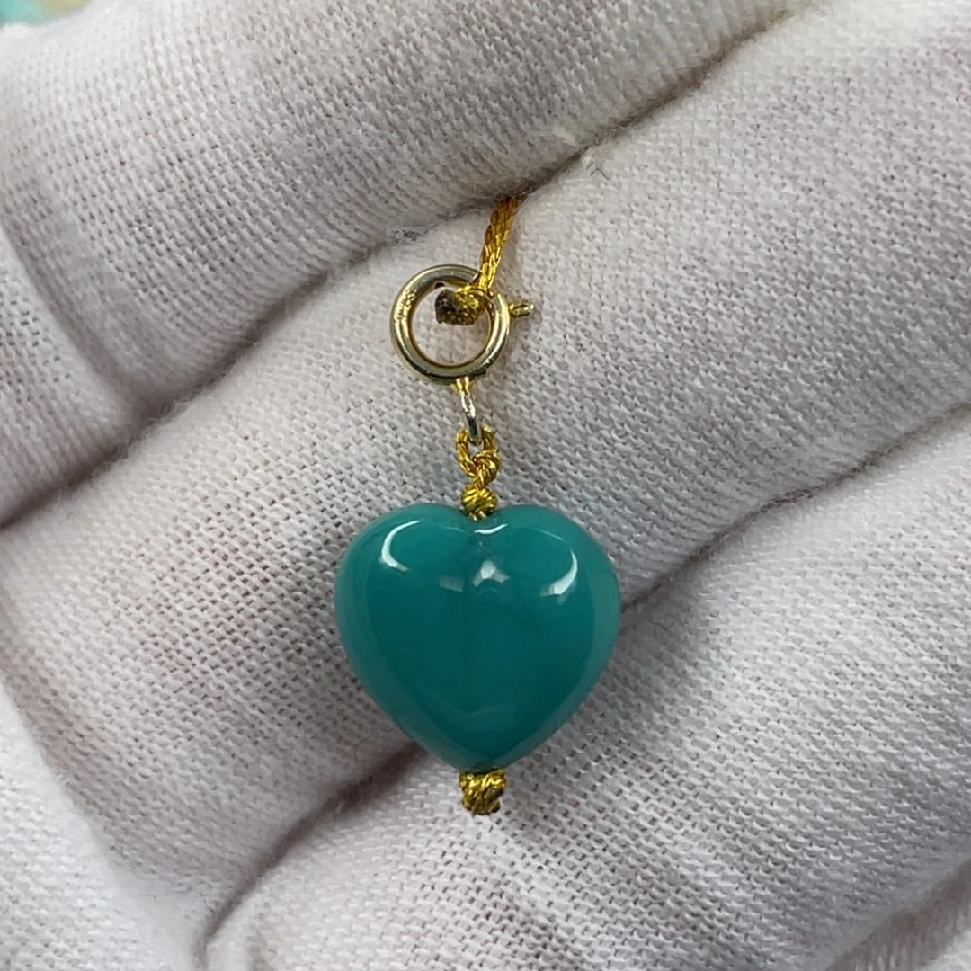 绿松石未镶嵌挂件