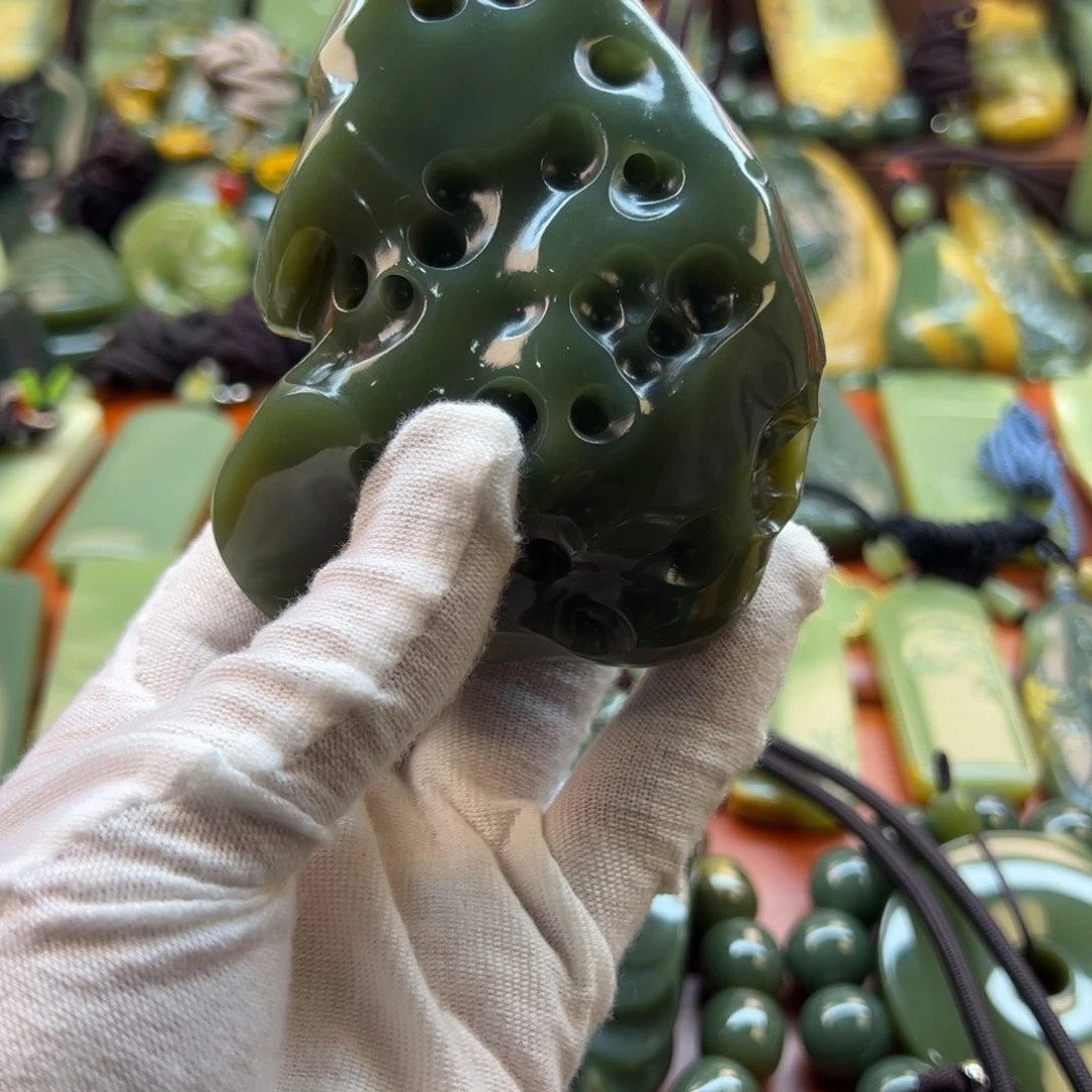 岫岩老玉（透闪石质玉）未镶嵌挂件@*调