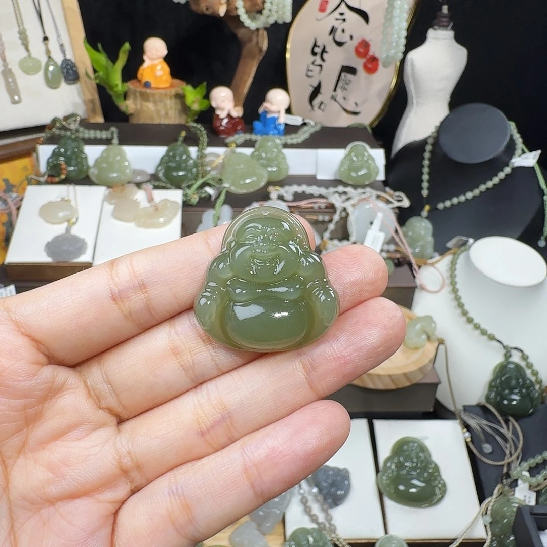 番****颈饰未镶嵌和田玉