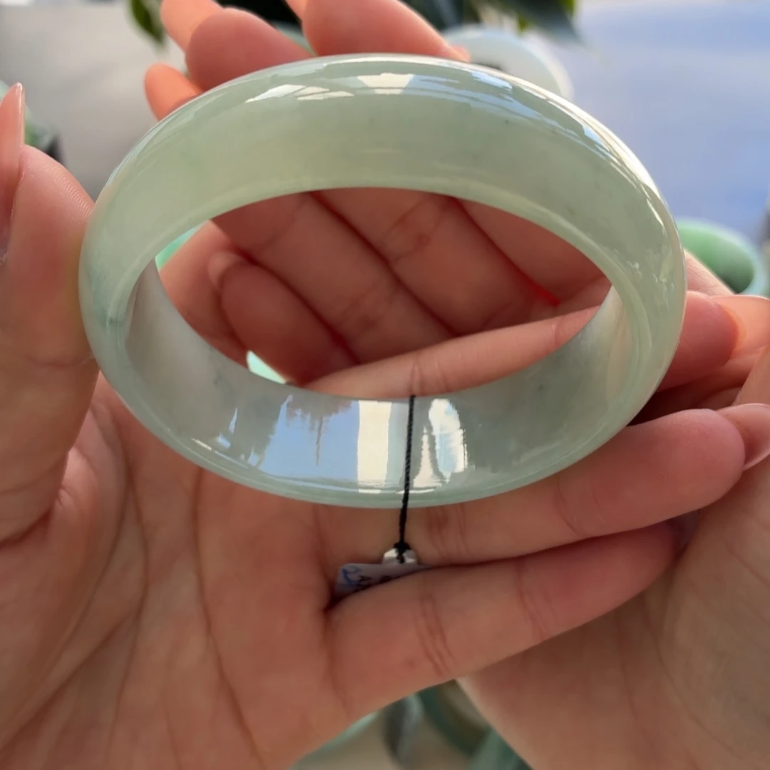 翡翠未镶嵌手镯天然