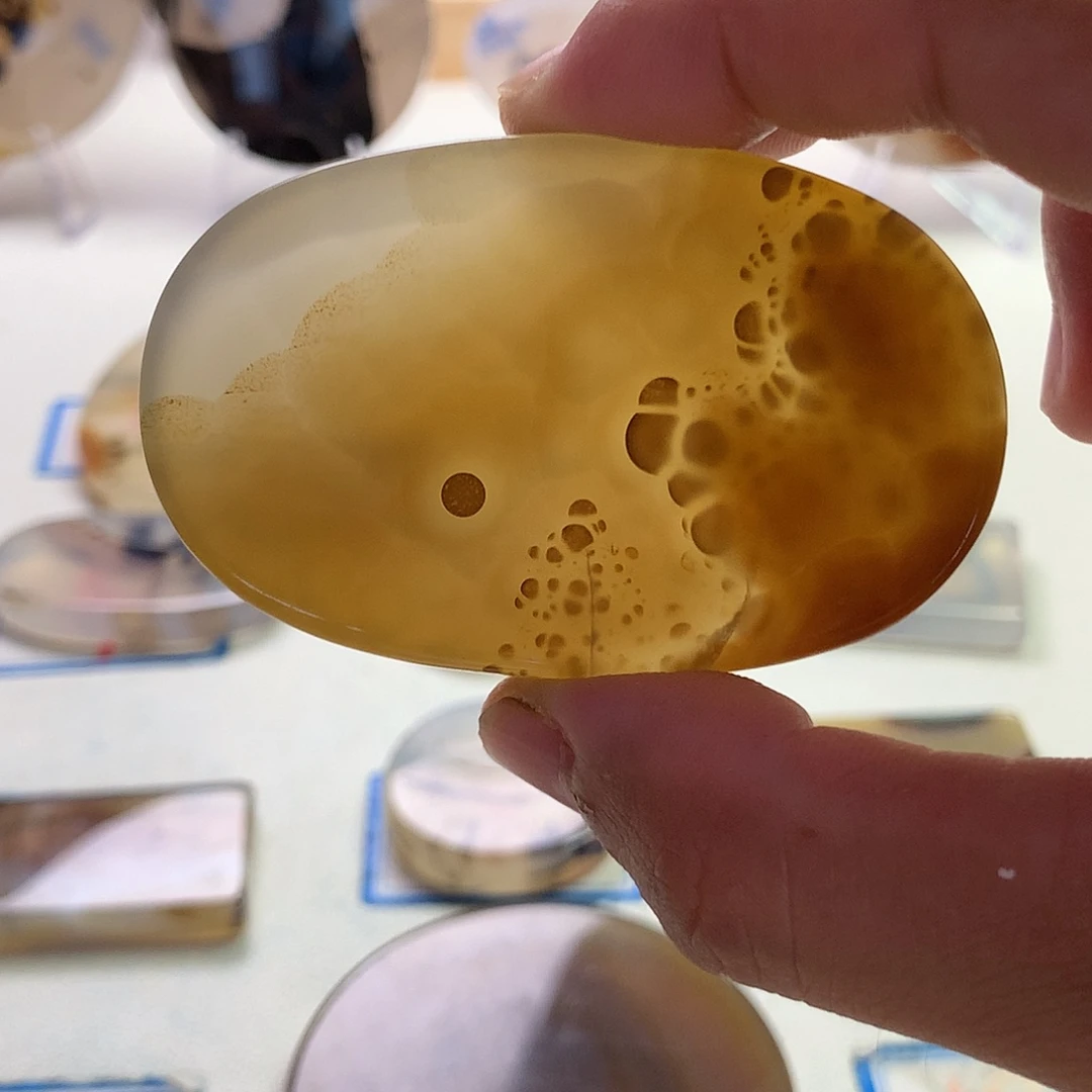 未镶嵌玛瑙/玉髓珠宝半成品