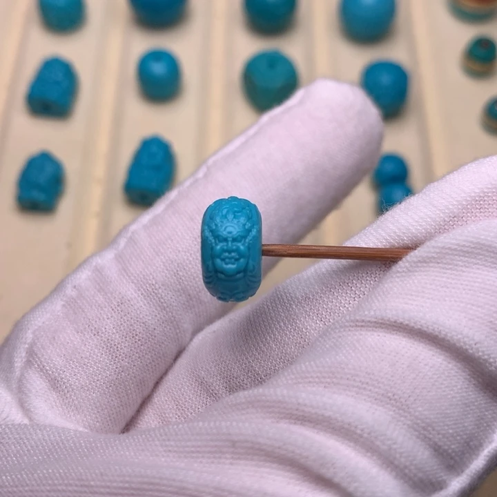 A***董未镶嵌绿松石绿松石黄财神12.4