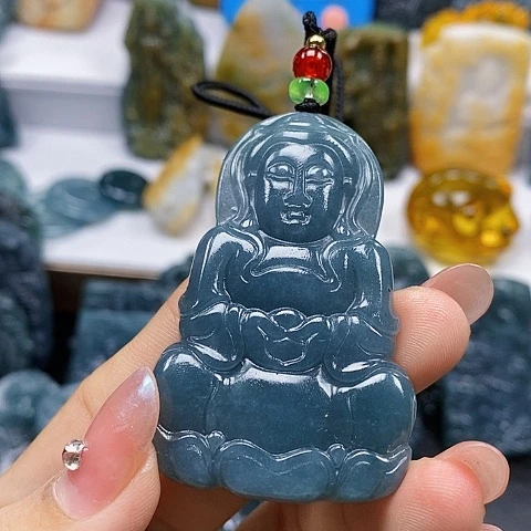 高***生未镶嵌定制翡翠观音