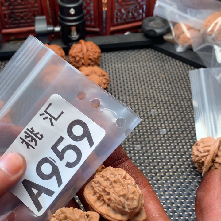 吊坠文玩核桃太古