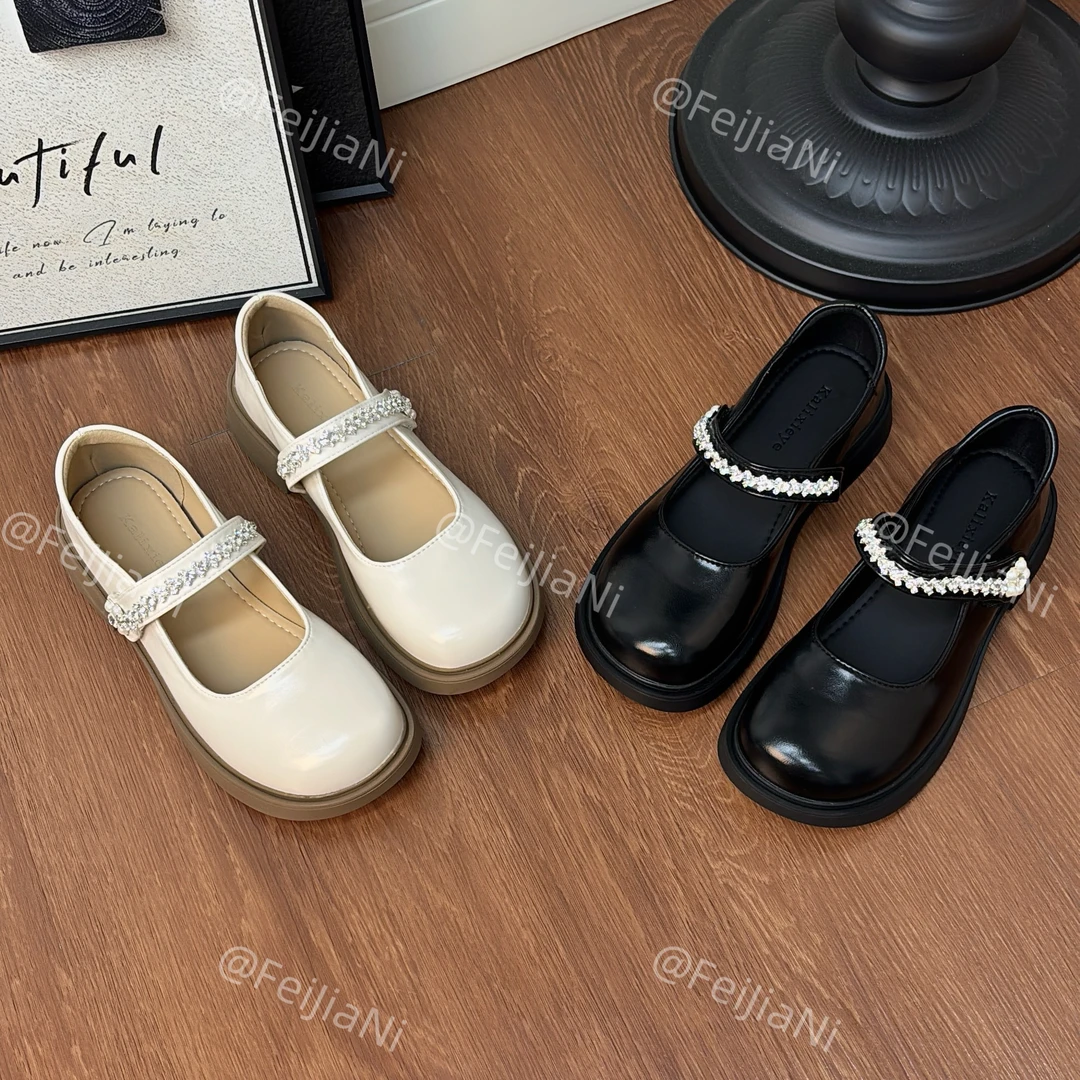 2025年新款复古百搭低跟JK玛丽珍气质水钻魔术贴单鞋女