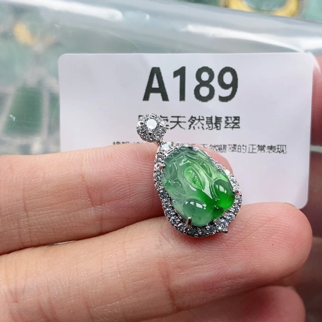 【闪购商品】颈饰未镶嵌翡翠