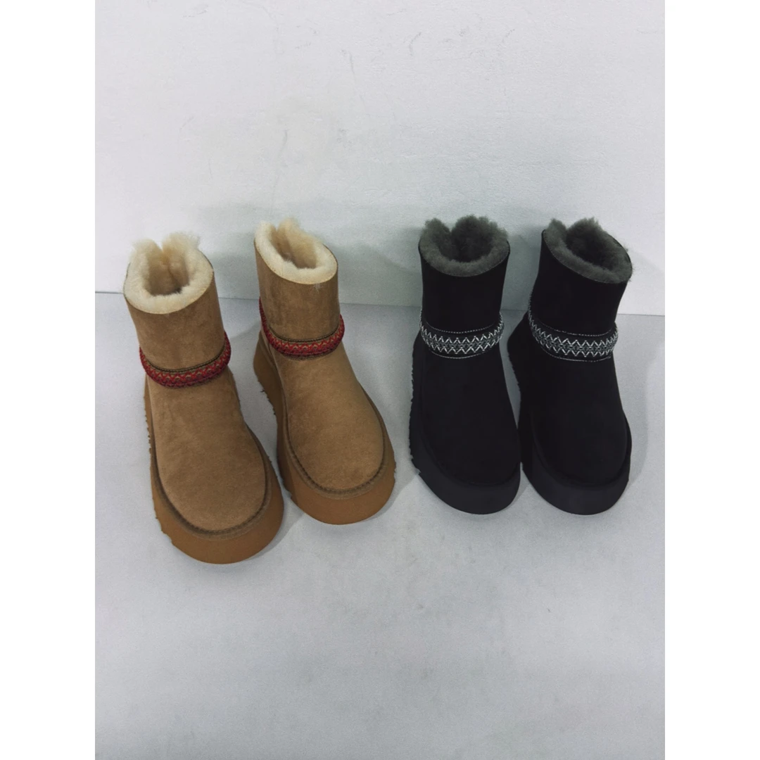 5新款火好看绝美加绒加厚保暖鞋洋气小个子雪地靴女