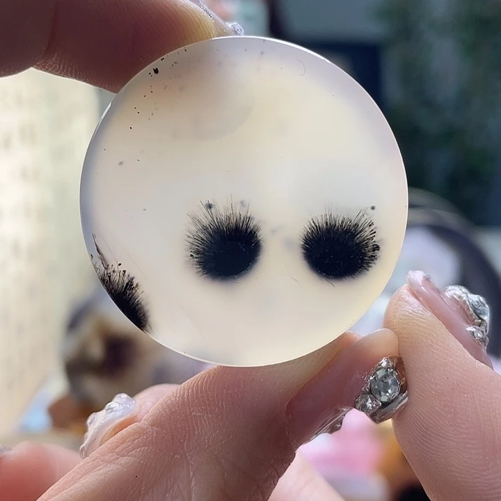 玛瑙/玉髓未镶嵌珠宝奇石