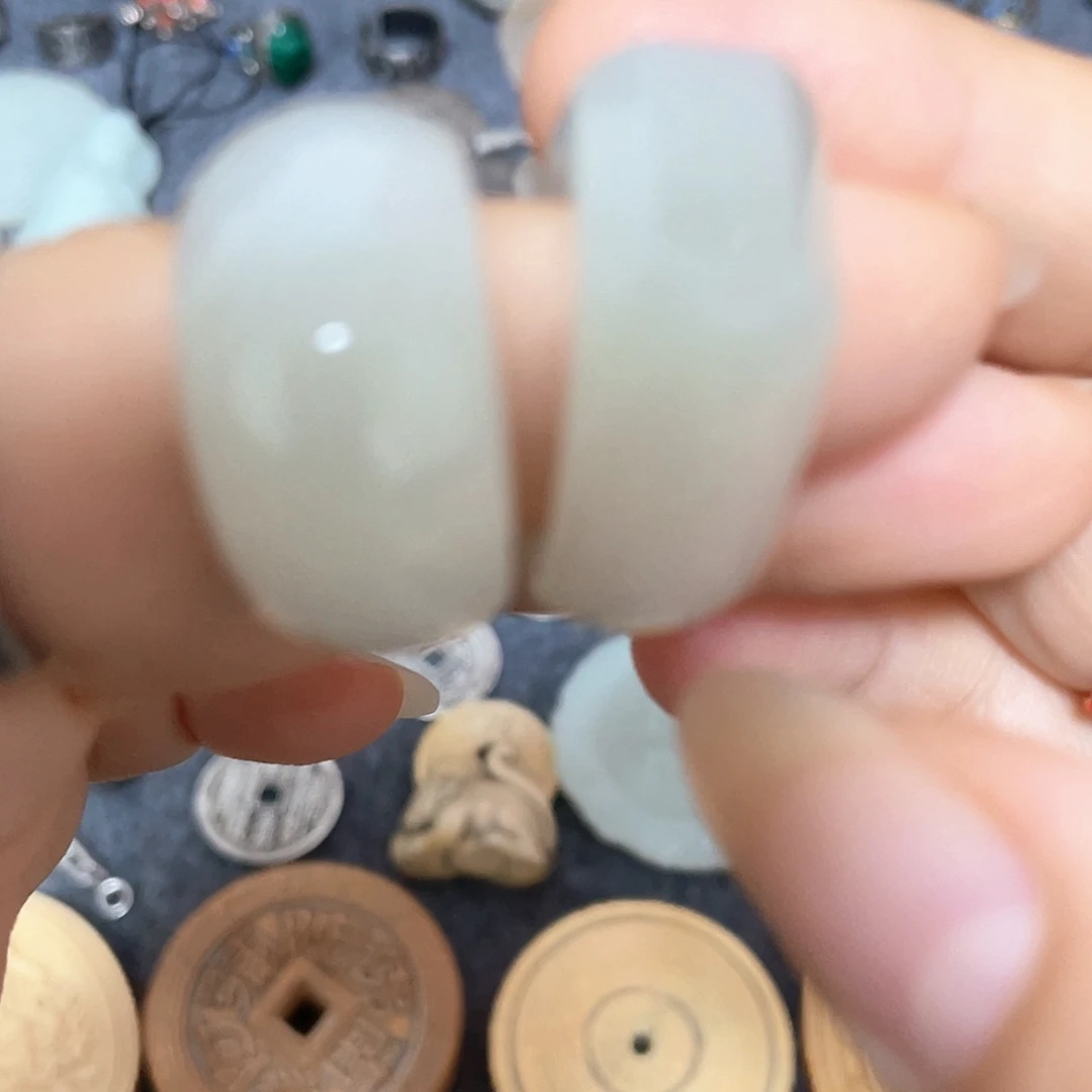 卢***银寿山石888888877777877