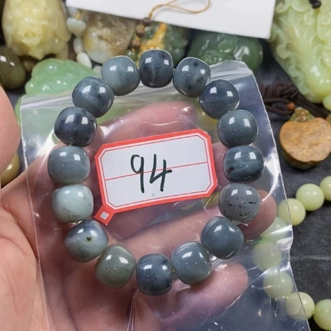 未镶嵌蛇纹石玉手链