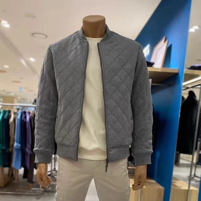SC25884男士秋季休闲菱形格绗缝棒球领棉夹克