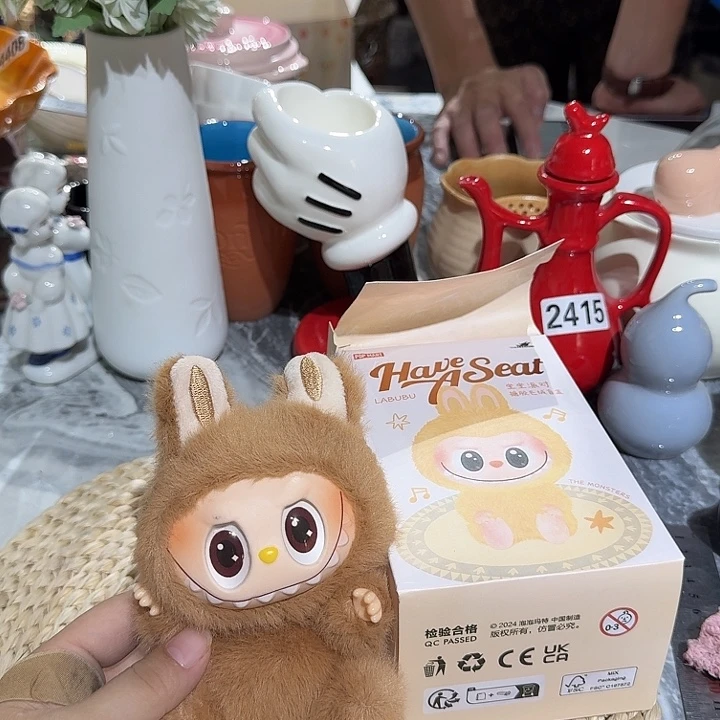 瓷片拉布布2代眼巴巴5139