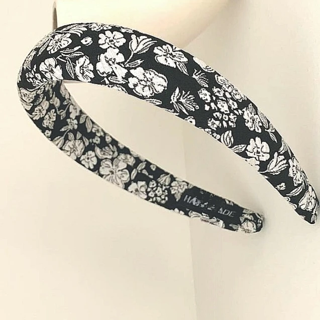 百搭山茶花发饰头饰感冷淡风发箍气质小众压发头箍外出国风ins