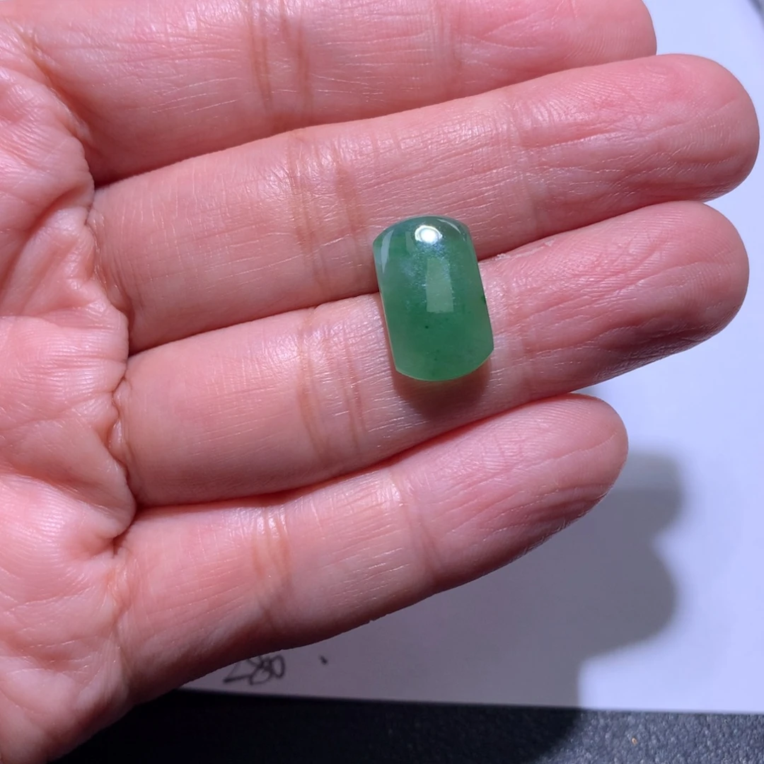 颈饰未镶嵌翡翠马鞍