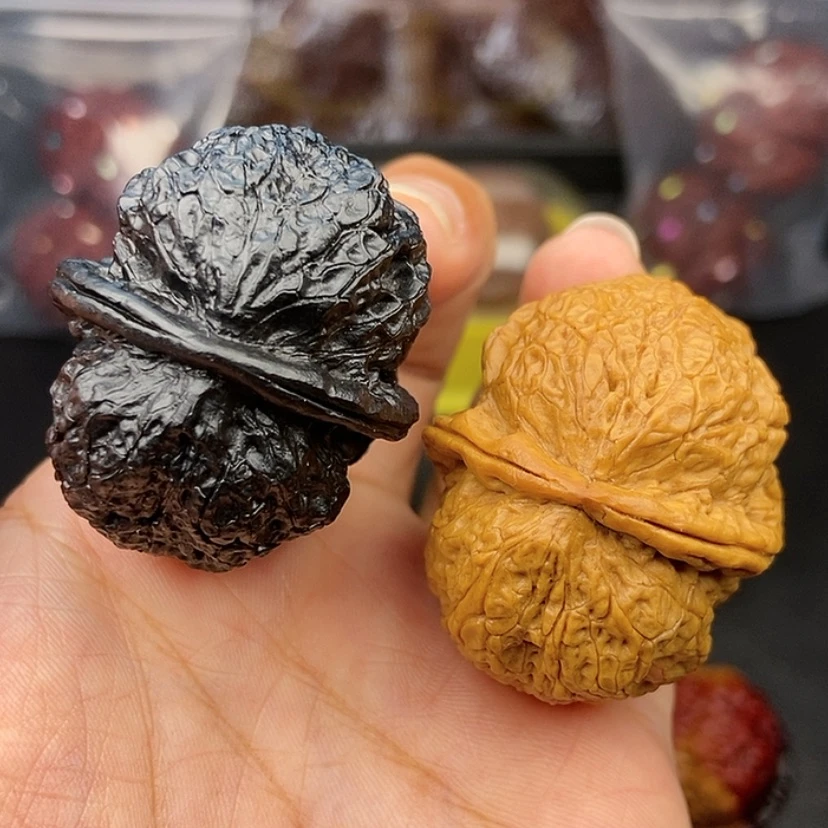 【闪购商品】把件文玩核桃40尺饕餮金蟾