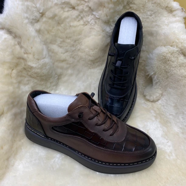 复古休闲皮鞋单鞋百搭圆头简约风休闲鞋系带