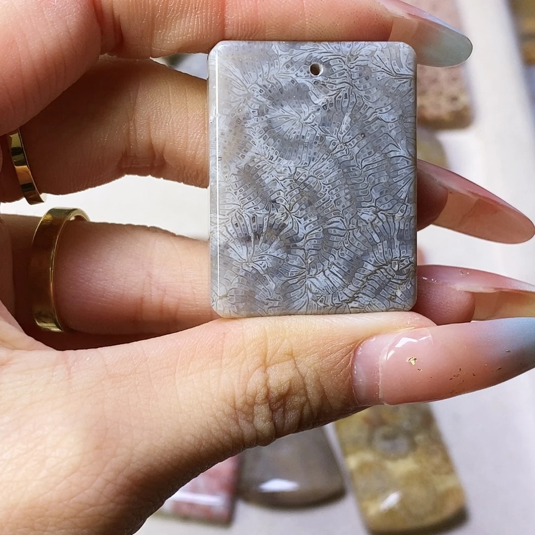 合金颈饰硅化玉你*